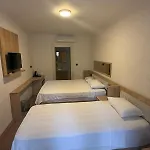 Sunmed Lodge Ολουντενίζ